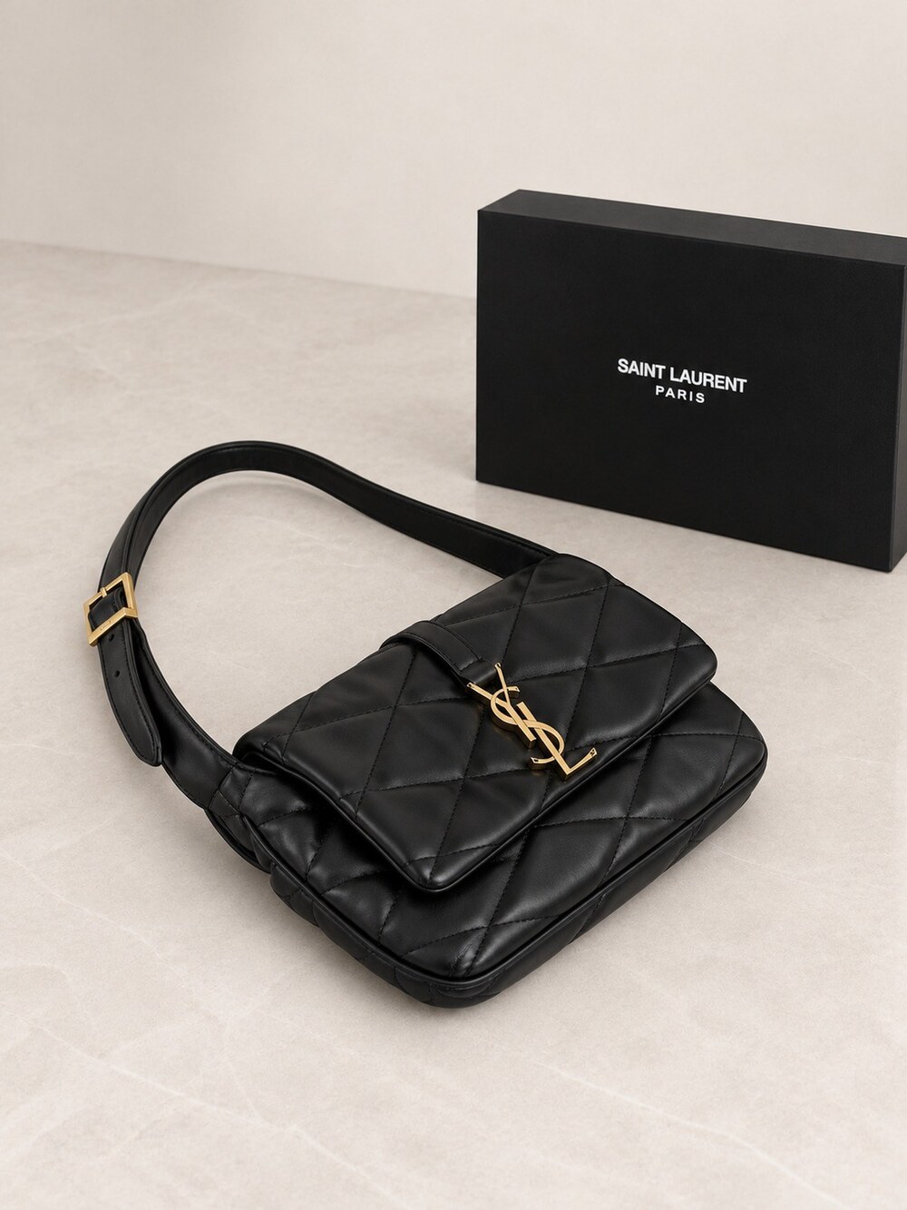 Yves Saint Laurent Quilted Jamie Shoulder Purse in Black with Gold Hardware - Picture 2 of 9